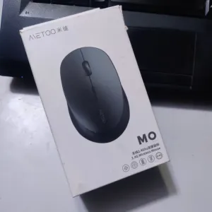 MeToo MO 2.4 Wireless Mouse (Black)