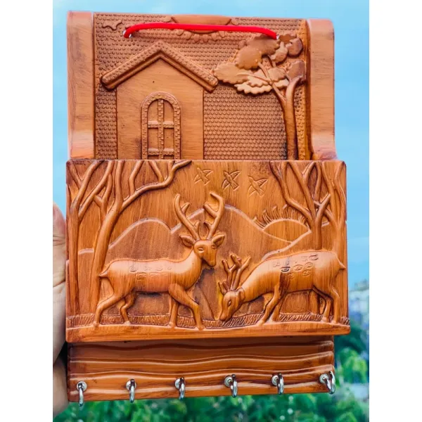 Elegant Deer / Charming Elephant Key Stand - Decorative & Practical Key Holder for Your Home