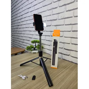 R1S-L 3-in-1 Bluetooth Selfie Stick Tripod with Integrated Fill Light